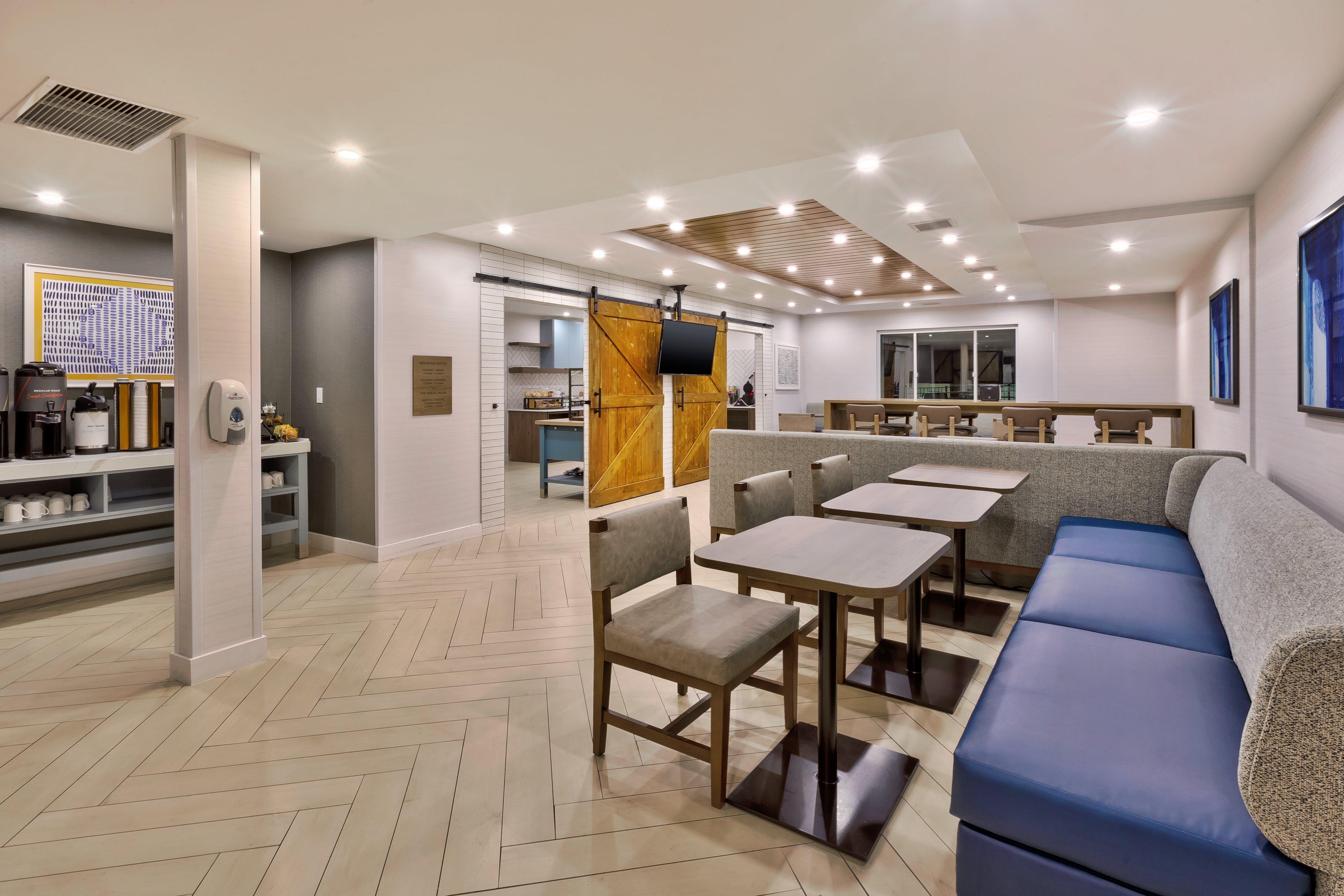 Staybridge Suites Pittsburgh Airport By Ihg Εξωτερικό φωτογραφία