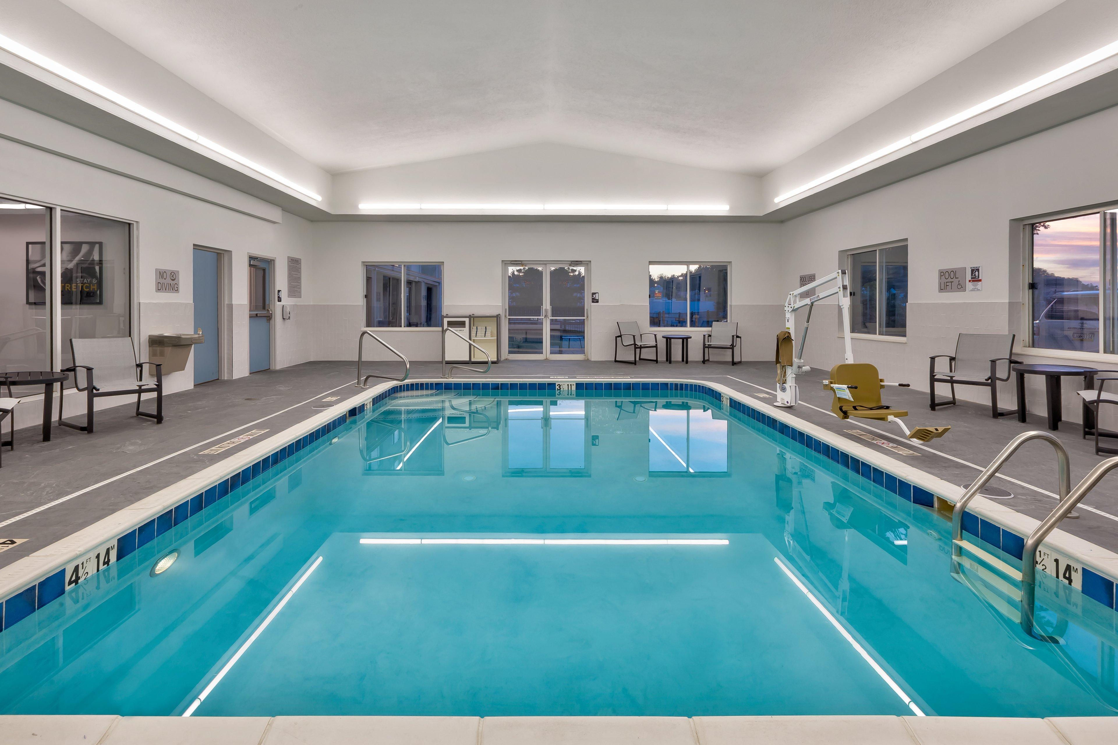 Staybridge Suites Pittsburgh Airport By Ihg Imperial Εξωτερικό φωτογραφία