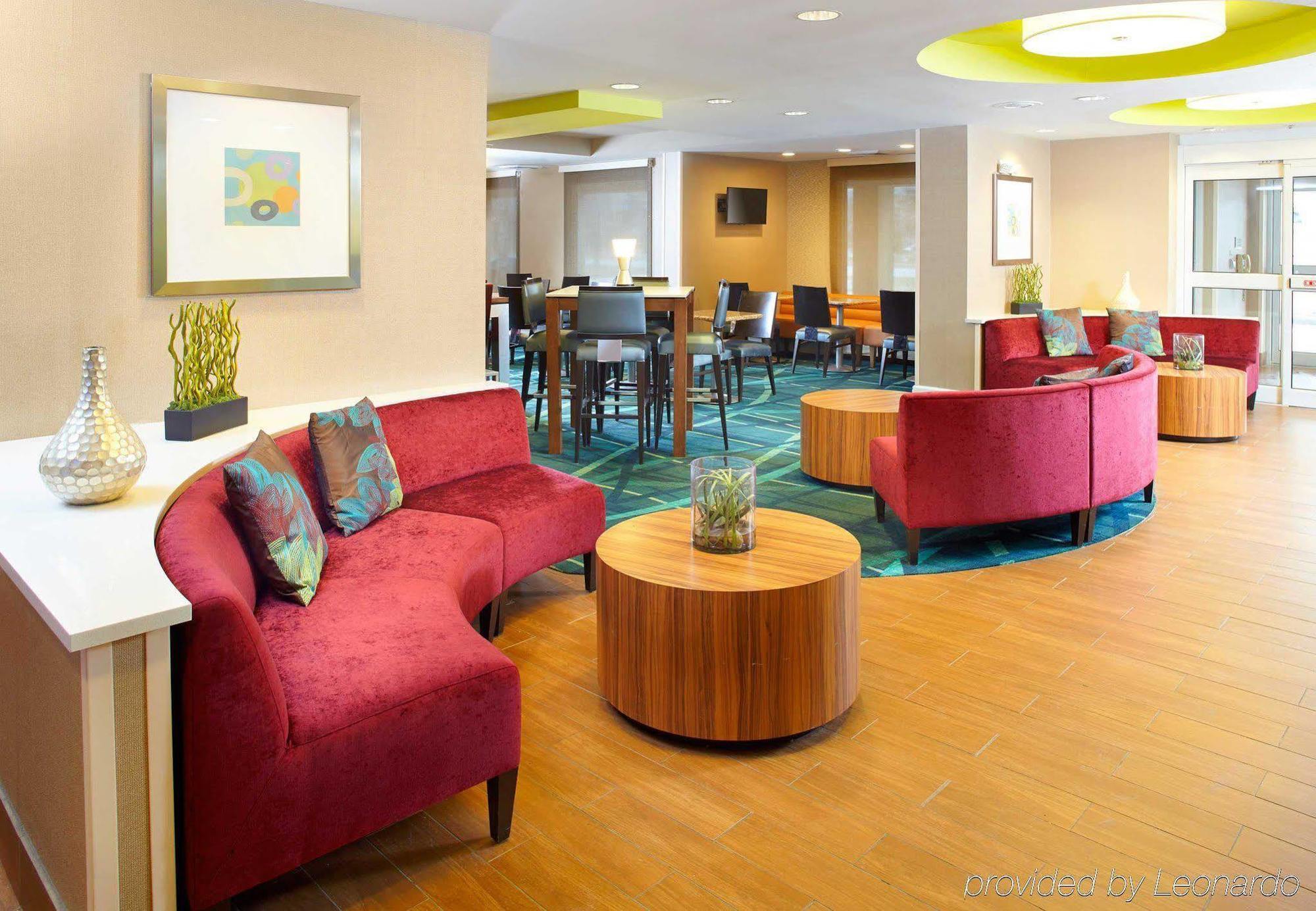 Staybridge Suites Pittsburgh Airport By Ihg Εξωτερικό φωτογραφία